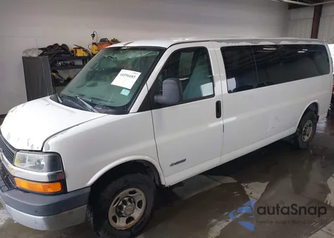 2004 Chevrolet Express from USA, damaged, VIN 1GAHG39U441210924